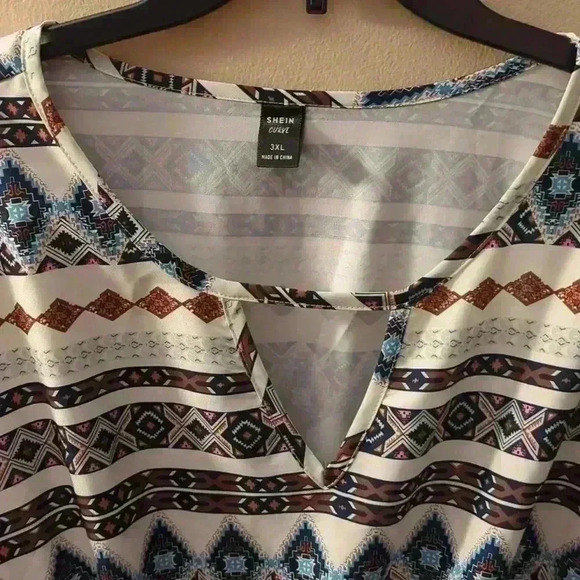 Shein curve dress, size 3XL, multi color design - Picture 2 of 4